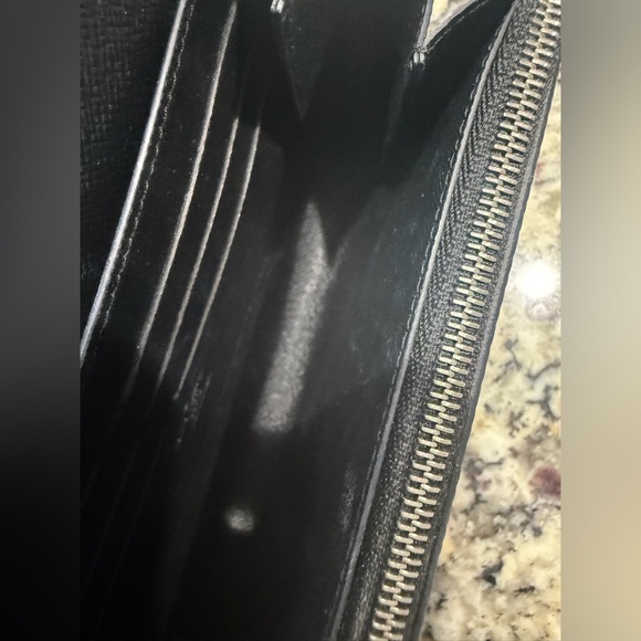 Louis Vuitton Chain Wallet - Picture 5 of 10